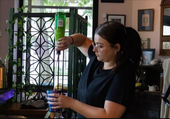 Kahlo & Loyal by null