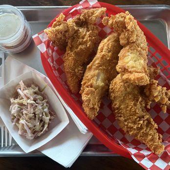 Ten Hut - Chicken tenders. They're huge! - Pubs Near Me - Temecula, California
