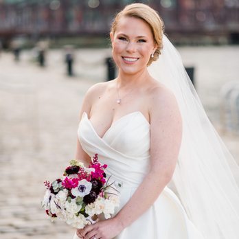 Charlotte Phinney - Makeup Artists Near Me - Marshfield, Massachusetts