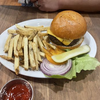 Echo & Rig - Burger - Steakhouses Near Me - Sacramento, California