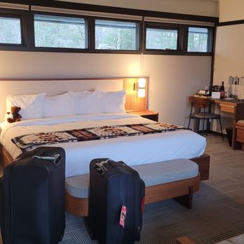 Skyline Lodge - Hotels Near Me - Highlands, North Carolina