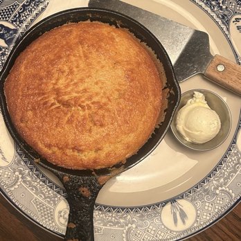 MoCo's Founding Farmers - Skillet Cornbread & Honey Butter - New American Near Me - Potomac, Maryland MoCo's Founding Farmers - Skillet Cornbread & Honey Butter - New American Near Me - Potomac, Maryland