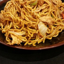 Chicken Lo Mein