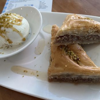 Greek Bistro - Greek Near Me - Glendale, California Greek Bistro - Greek Near Me - Glendale, California