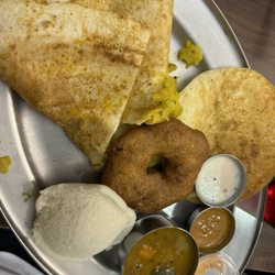 Dosa Paragon - Full platter