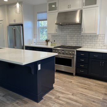 S&E Masters Painting and Decorating - Updated gorgeous kitchen! - Painters Near Me - Pleasant Hill , California S&E Masters Painting and Decorating - Updated gorgeous kitchen! - Painters Near Me - Pleasant Hill , California