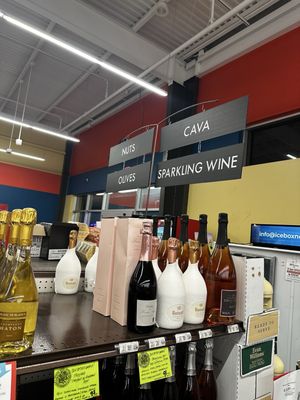 Spec's Wines, Spirits & Finer Foods by null