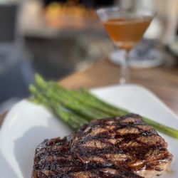 Emory's On Silver Lake - Rib Eye steak
