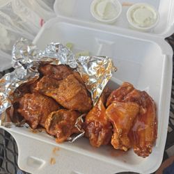 Chex Grill & Wings - Honey hot and buffalo lemon pepper wingy