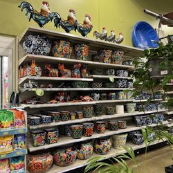 Ace Hardware - Beautiful pots