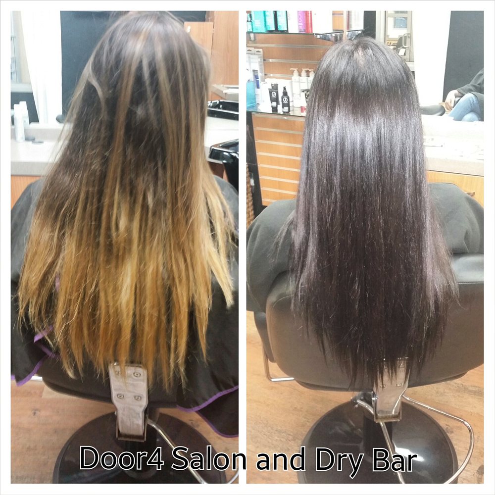 Door4 Salon & Dry Bar Logo