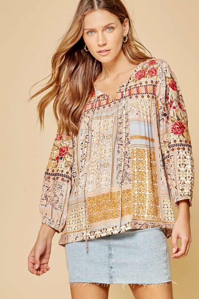Cobblestone Interiors, Clothing, Jewelry & Gifts Logo