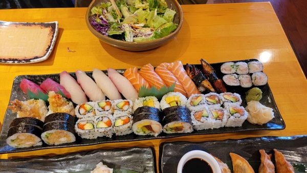 Arigato Sushi by null