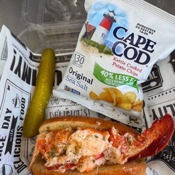 Twisted Hippie Kitchen - Fresh lobster cooked with an amazing butter and topped with a secret spice! You have had the rest, now you gotta try the best!!!! - Food Trucks Near Me Twisted Hippie Kitchen - Fresh lobster cooked with an amazing butter and topped with a secret spice! You have had the rest, now you gotta try the best!!!! - Food Trucks Near Me