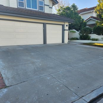 System Pavers - Typical 1980's grey concrete & red brick ribbons for accent. - Masonry/Concrete Near Me - Orange, California System Pavers - Typical 1980's grey concrete & red brick ribbons for accent. - Masonry/Concrete Near Me - Orange, California
