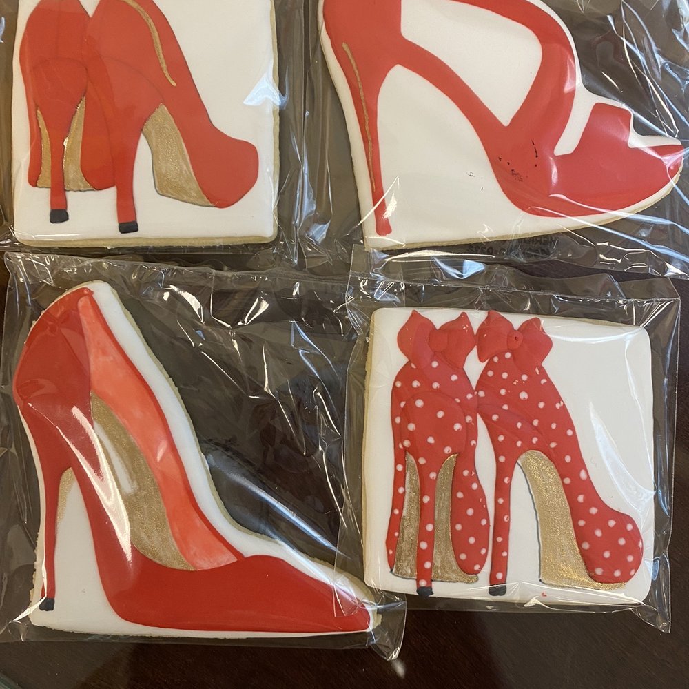 J Cookies - Custom Order Sugar Cookies - Desserts Near Me J Cookies - Custom Order Sugar Cookies - Desserts Near Me