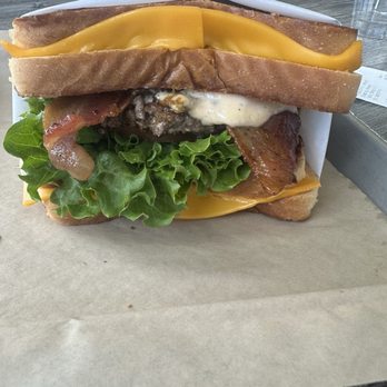 Apollo Restaurant - Burgers Near Me - Victorville, California Apollo Restaurant - Burgers Near Me - Victorville, California