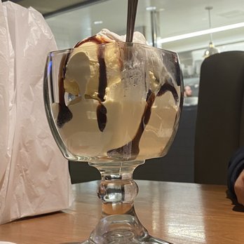 J’s Deli - I can't finish by myself. it is a big portion. - Delis Near Me - Palm Desert, California J’s Deli - I can't finish by myself. it is a big portion. - Delis Near Me - Palm Desert, California