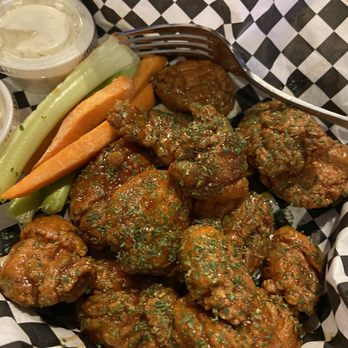 Peckish - Boneless wings - Chicken Wings Near Me - Denver, Colorado