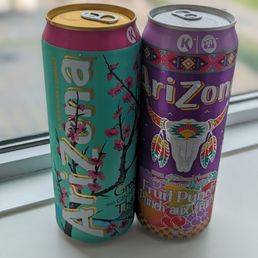 Circle K - AriZona green tea and fruit punch - drink - Convenience Stores Near Me - Ottawa, Ontario