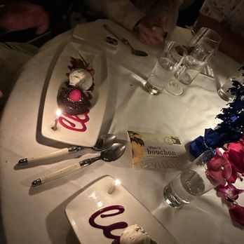 Bouchon - Warm Santa Barbara Chocolate 'Molten Lava' Cake Blueberry-Lemon Upside-Down Cake - French Near Me - Santa Barbara, California Bouchon - Warm Santa Barbara Chocolate 'Molten Lava' Cake Blueberry-Lemon Upside-Down Cake - French Near Me - Santa Barbara, California