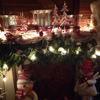 Boateak - Christmas room - Jewelry Near Me - Clayton, New York