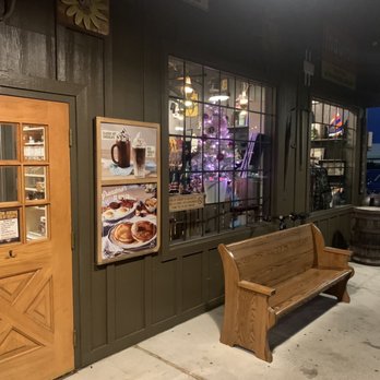 Cracker Barrel Old Country Store - outside - American Near Me - Mechanicsburg, Pennsylvania Cracker Barrel Old Country Store - outside - American Near Me - Mechanicsburg, Pennsylvania