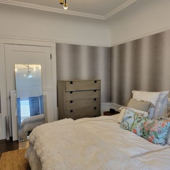Glass Wallpaper Installation Expert - Wallpapering Near Me Glass Wallpaper Installation Expert - Wallpapering Near Me