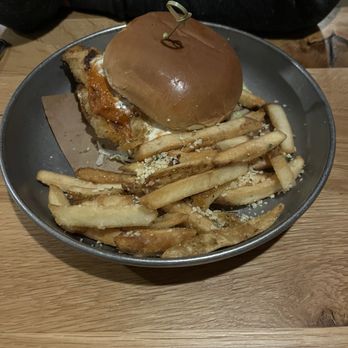 101 Craft Kitchen - Chicken Parmesan Sandwich - New American Near Me - Carmel, Indiana