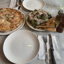 Punch - MARGHERITA & PUNCH SALAD (half)