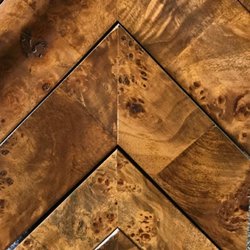 Final Touch Frame & Gallery - Burl mouldings