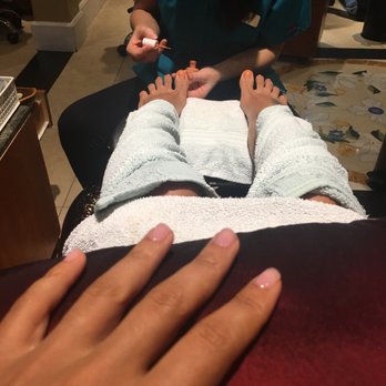 Bora Bora Nail Salon - Trying a new color for my toes: Taj-Ma-Haul -SugarDaddy on hands- - Nail Salons Near Me - Houston, Texas