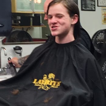 La Riviera Barber Shop - Nice clean place Very friendly Five Star Review Roy Wassner 916-410-2715'nm - Barbers Near Me - Sacramento, California La Riviera Barber Shop - Nice clean place Very friendly Five Star Review Roy Wassner 916-410-2715'nm - Barbers Near Me - Sacramento, California