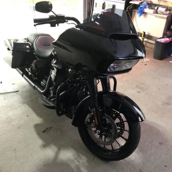 Complete Mobile - Harley upgrades CarPlay stereo, amplifier and speakers. - Car Stereo Installation Near Me - Scarborough, Maine Complete Mobile - Harley upgrades CarPlay stereo, amplifier and speakers. - Car Stereo Installation Near Me - Scarborough, Maine