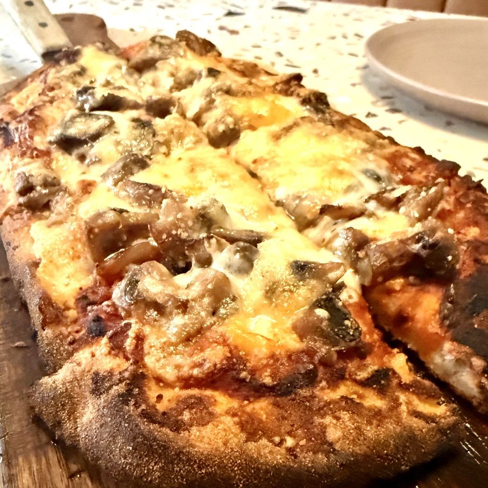 Il Mio - Mushroom Flatbread - Italian Near Me - Clarendon Hills, Illinois