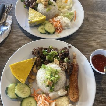 Com Tam Bui - Vietnamese Near Me - Garden Grove, California
