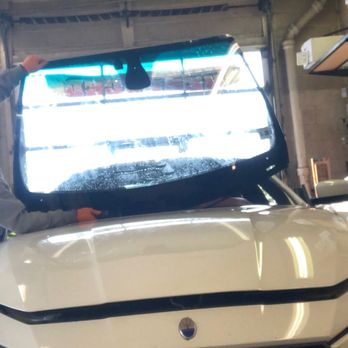 Auto Kraft & Glass - Windshield replacement - Windshield Installation & Repair Near Me - Teaneck, New Jersey Auto Kraft & Glass - Windshield replacement - Windshield Installation & Repair Near Me - Teaneck, New Jersey