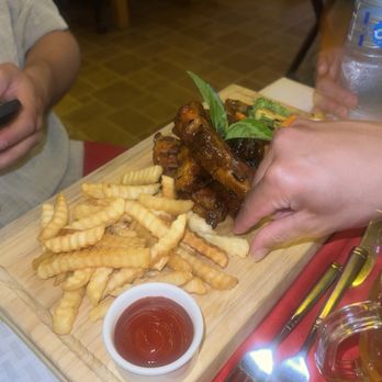 Higos & Olivos - bbq pork ribs and fries - Breakfast & Brunch Near Me - Cabo San Lucas, BCS