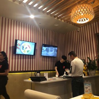 Sweethoney Dessert - They have a very good variety of desserts. I also love the ambiance of the place. - Desserts Near Me - Alhambra, California Sweethoney Dessert - They have a very good variety of desserts. I also love the ambiance of the place. - Desserts Near Me - Alhambra, California