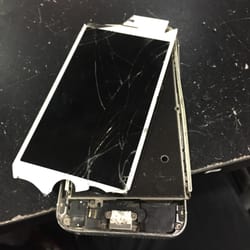 Biz Wiz Tech Computer & Phone Repair - Iphone 5 Lcd replacement $75