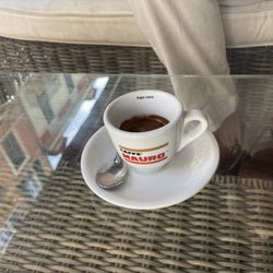 Bar Nadia - Look how black that espresso is, the darker the coffee the smoother and bitter it is.