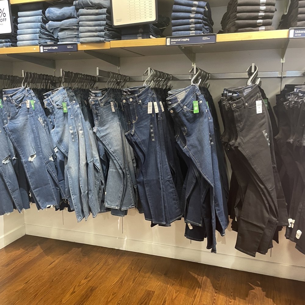 Gap Factory - Men's Clothing Near Me - Camarillo, California Gap Factory - Men's Clothing Near Me - Camarillo, California