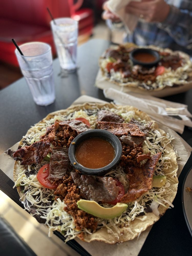 Culturas Hidalgo & Oaxaca Restaurant