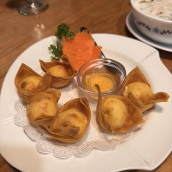 White Coconut Thai Restaurant - Crab Rangoon (6) - Thai Near Me - Burlington, Massachusetts White Coconut Thai Restaurant - Crab Rangoon (6) - Thai Near Me - Burlington, Massachusetts