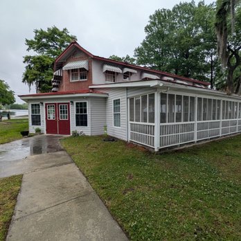 Dale's Seafood - Seafood Near Me - Lake Waccamaw, North Carolina Dale's Seafood - Seafood Near Me - Lake Waccamaw, North Carolina