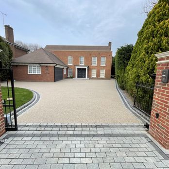 Bentley Driveways - General Contractors Near Me - Rayleigh, ESS Bentley Driveways - General Contractors Near Me - Rayleigh, ESS