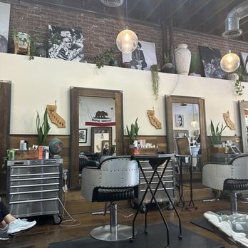 Crowning Glory Hair Studio - Inside hair stations - Hair Salons Near Me - Burbank, California Crowning Glory Hair Studio - Inside hair stations - Hair Salons Near Me - Burbank, California