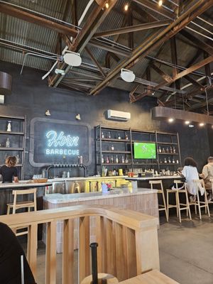 Horn Barbecue by null