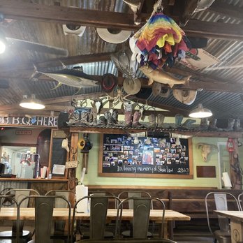 Stevie Lew's BBQ Kitchen - Decor - Barbeque Near Me - Rockport, Texas Stevie Lew's BBQ Kitchen - Decor - Barbeque Near Me - Rockport, Texas