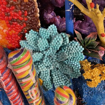 IT'SUGAR - Candy Stores Near Me - Honolulu, Hawaii